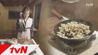 Little House in the Forest 뚝딱신혜, 영화 볼 때 먹을 ′팝콘′까지 직접! 180504 EP.5