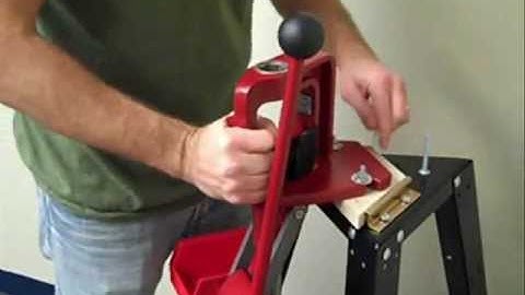 Midsouth Shooters - Lee Reloading Stand