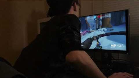 Overwatch Hanzo trick shot