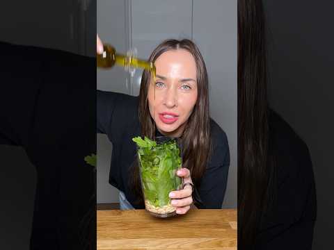 Песто, который должен попробовать каждый. #рецепты #песто #пастаспесто