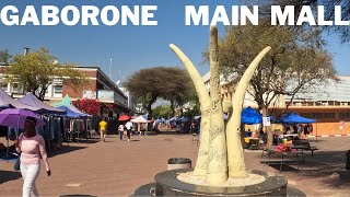 Gaborone - walking in the Main Mall - Botswana