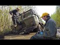 ГАЗОН УМЕР в чаще леса! Приключения по-Русски! Грузовик вязнет в болоте! Что делать?