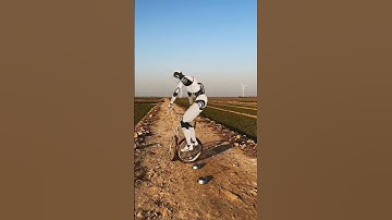 Robot Riding a Unicycle in Farmland 🤖🚴‍♂️ | AI Balance Skills #shortsfeed