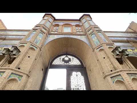      سردر باغ ملی و میدان مشق قدیم