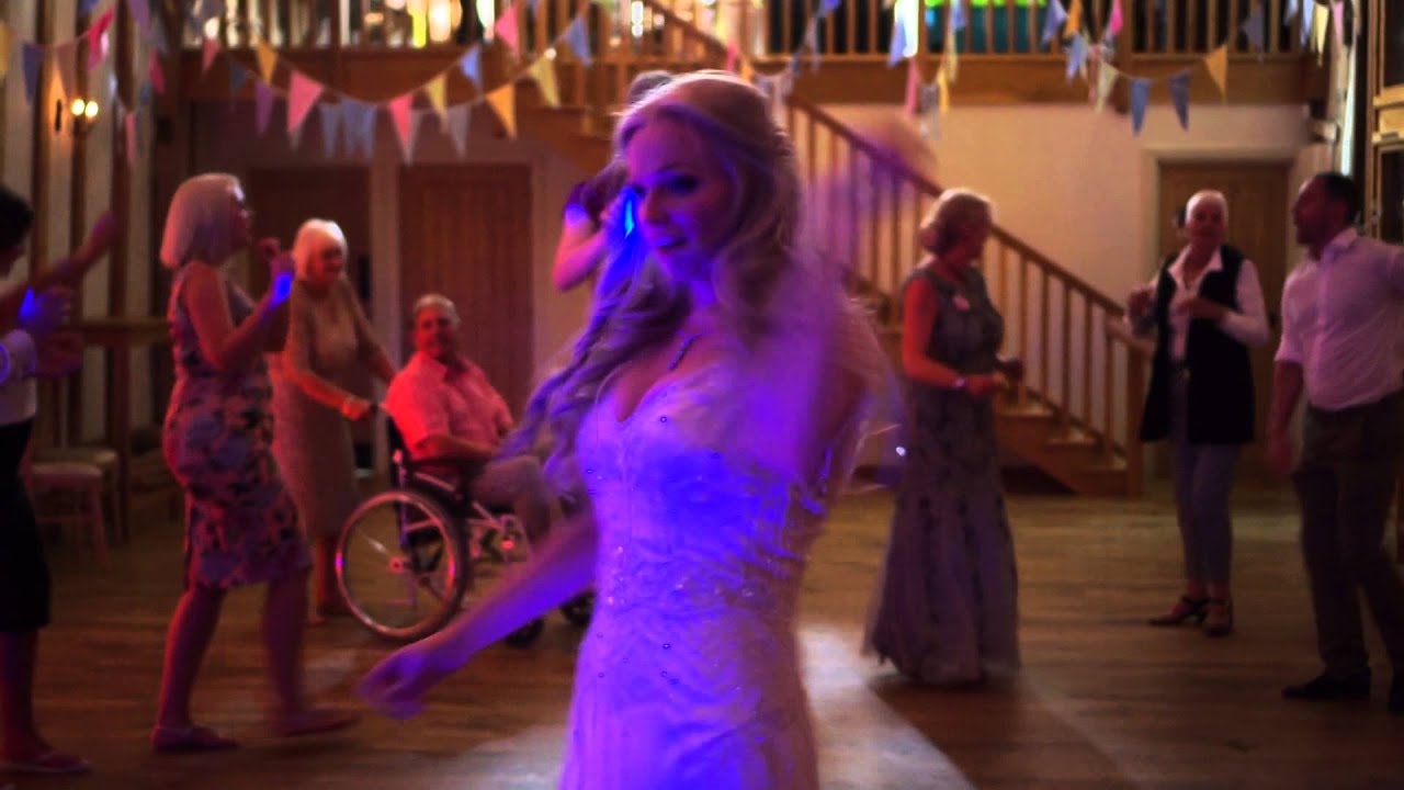 Andrew Dancing 15.08.15 - YouTube