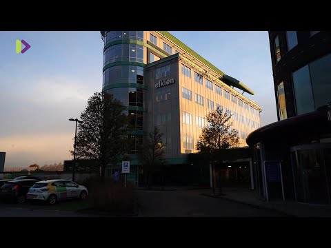 Wie houdt er nou niet van bellen? 📞😂#pov #funny #fyp #fun #comedy #skit #shorts #foryou