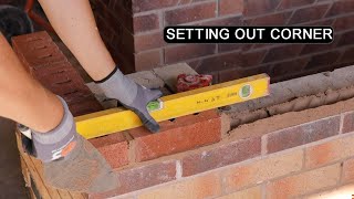 Bricklaying Lesson - How to set out corner