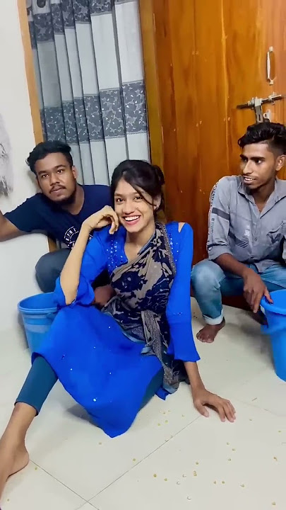 Wait for twist🤣#shorts #shortvideo #tiktok #trending #youtubeshorts #comedy #funny