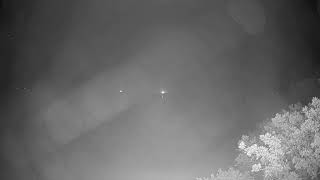 石垣島 名蔵湾(エーマ石垣島ムリカブシ屋上) のライブ映像