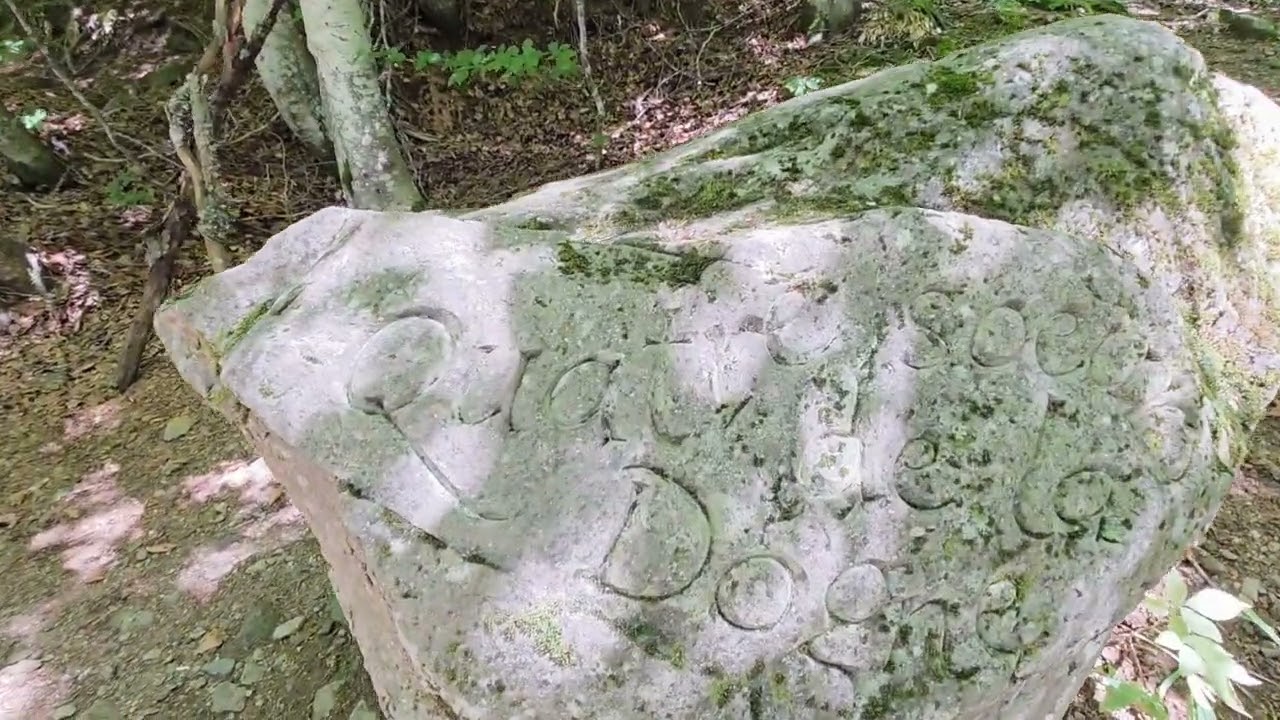 Puy de Sancy . Trop de monde ! Ils devraient fermer le telepherique 🤣