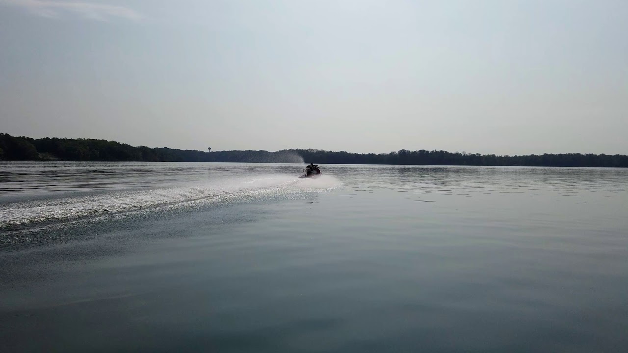 2014 Yamaha Waverunner VX Cruiser speed run on smooth water YouTube