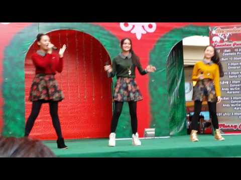 Q Genz 巧千金 童年 2016 Kuantan Parade