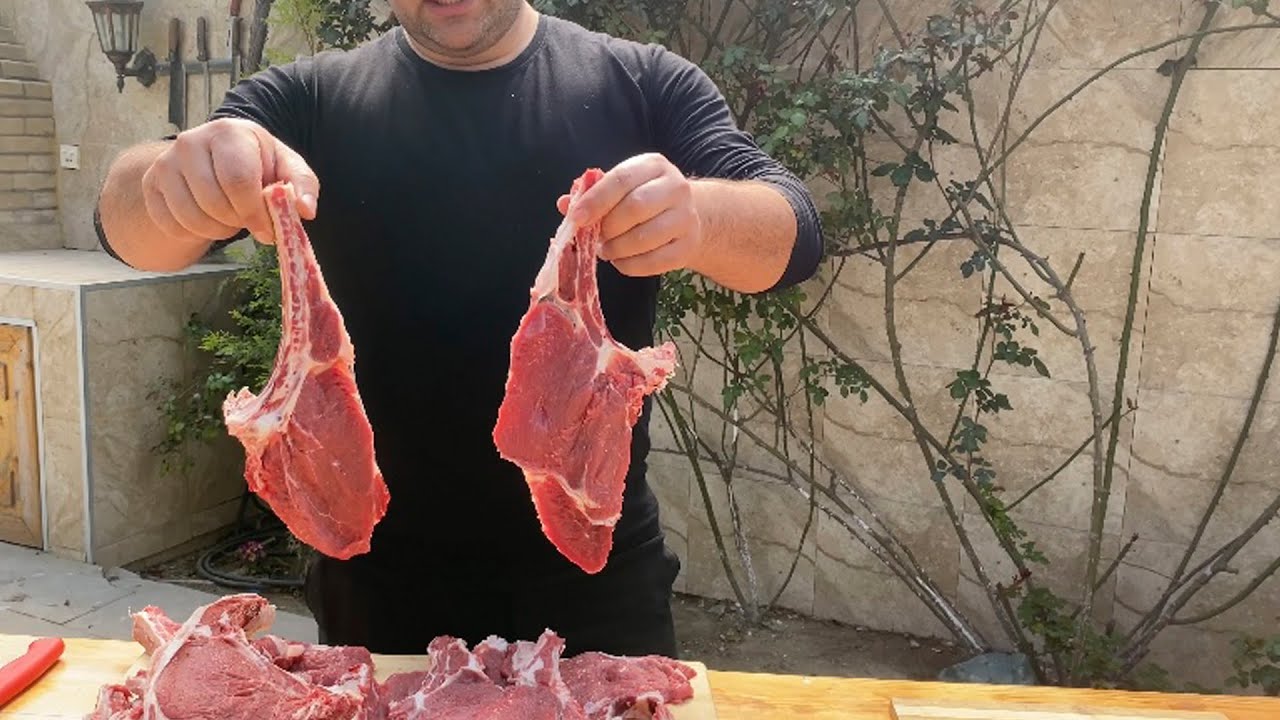 Dana ətindən Şapalaq kababı. Sümük bulyonunda Xəmiraşı (Allahaşı)