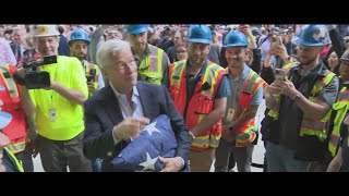 Chase CEO thanks construction workers at new HQ opening with barbecue