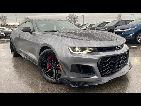 2020-chevy-camaro-zl1-1le-5-minute-review-with-revs!!