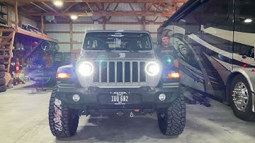 Installing Oracle Oculus Bi-LED headlights on the Jeep!