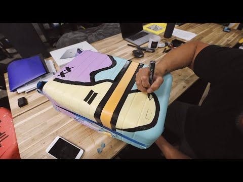 Custom Painting Away Suite Cases