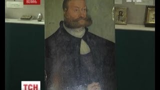 На митниці затримали унікальну картину, яка була варварські замаскована під ящик(UA - На митниці затримали унікальну картину, яка була варварські замаскована під ящик. 2,5 млн. євро коштує..., 2013-08-23T09:08:04.000Z)