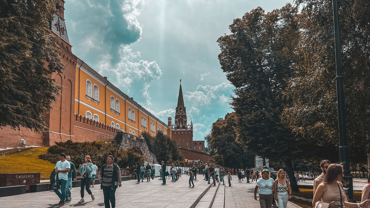 Moscow  2022. Changing the guard, Alexander Garden 