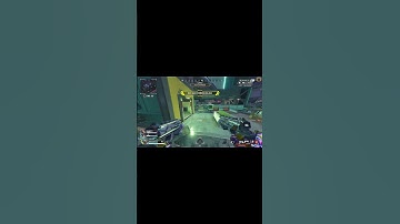 bro these randoms 💀 #apexlegends