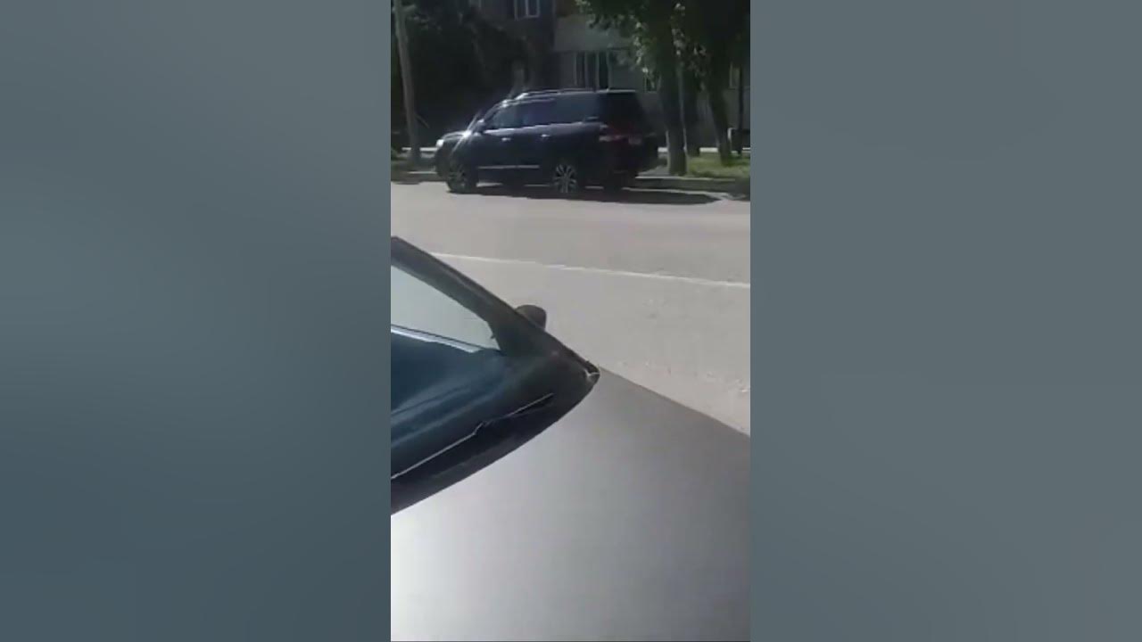 Видео из Дербента, где машина с громкоговорителем зазывает в военкомат ...