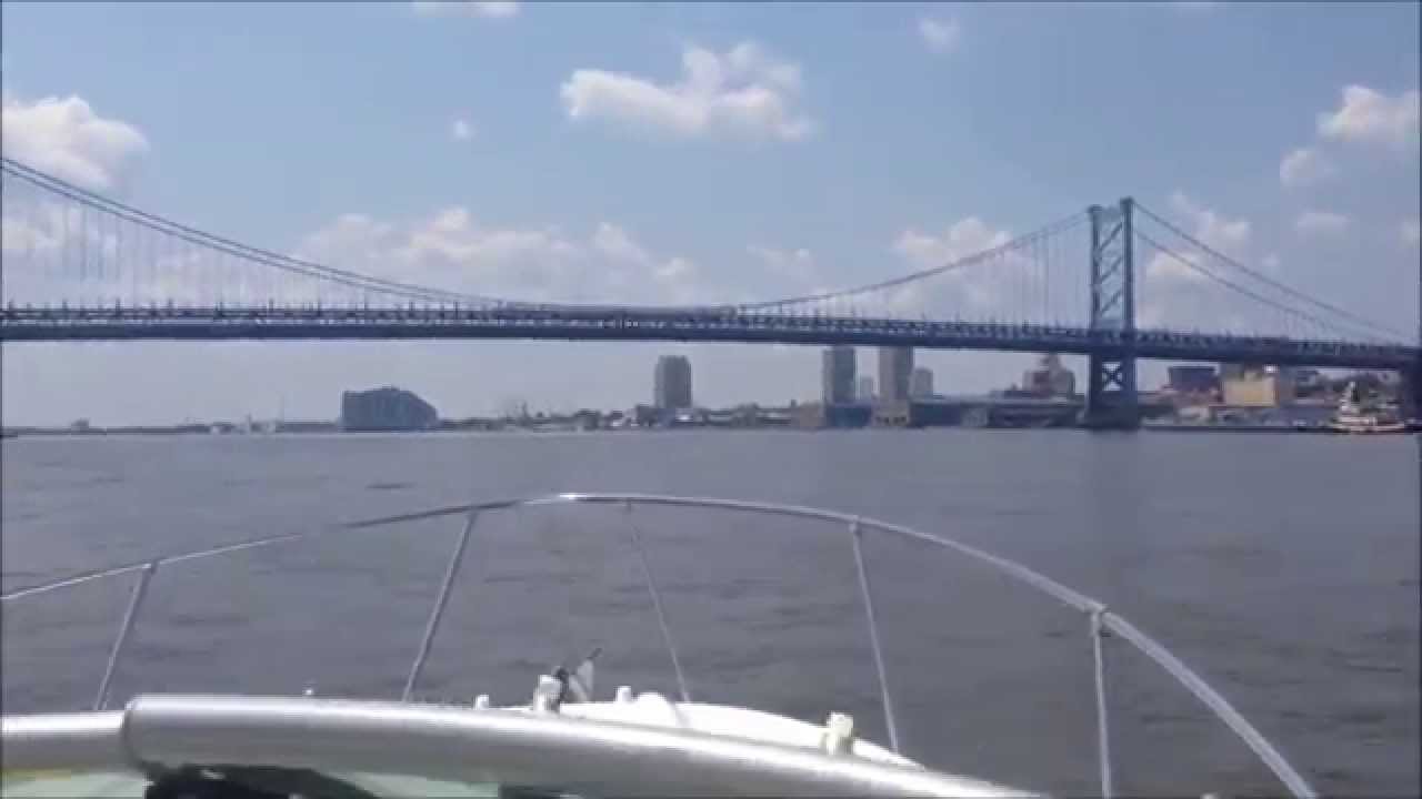 Boat Cruising On Delaware River Philadelphia 2007 Bayliner 245 Sb Youtube