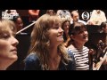 Capture de la vidéo How Do Musicians React To A New Principal Conductor? You Gotta Watch This!