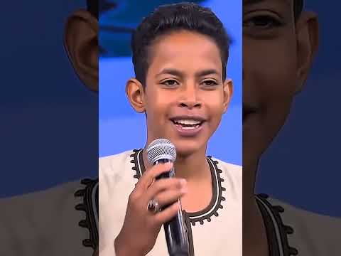 من برنامج معكم منى الشاذلى أنشودة قالو القمر فى السما قولت القمر عندى Explore لايك اكسبلور