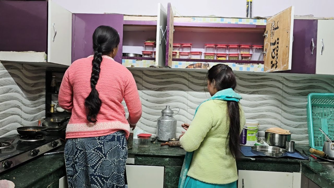 आते ही देवरानी जेठानी ने मिलकर रसोई को चमका दिया  | Guddu and Ishu Show