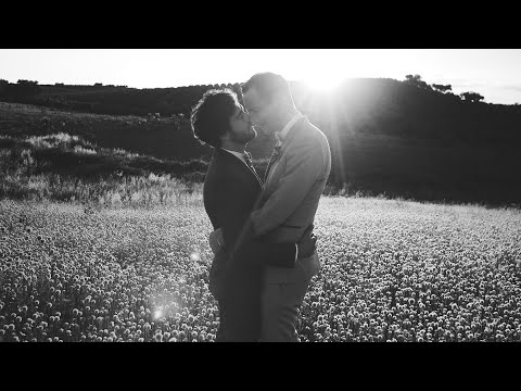 Grooms skydive into ceremony place | Gay wedding at Monte do Ramalho, Portugal