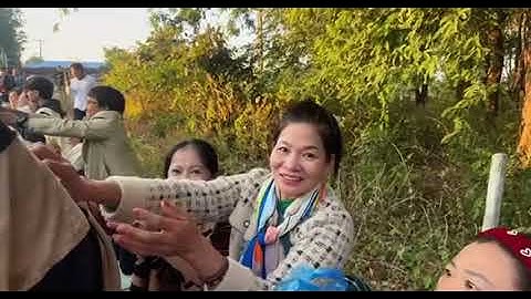 🔴Người Dân Khắp Thế Giới Đến Đảnh Lễ Cúng Dường Sư Minh Tuệ