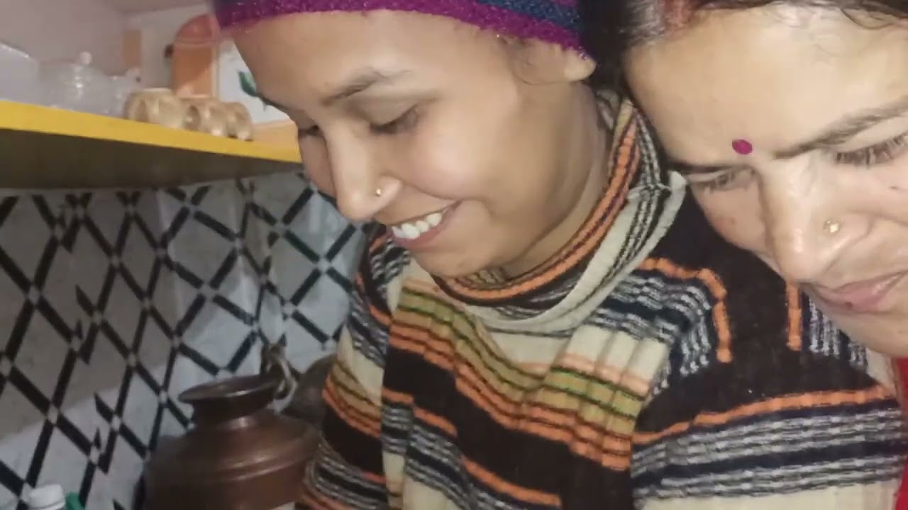 Day:-49 आज मां ने बनाए आलू के पराठे😍👌और मां ने क्यों की मेरी तारीफ🤔