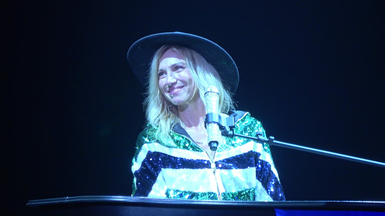 DEBBIE GIBSON 6/7/25 "Lost in Your Eyes w/back story!/Electric Youth" Foxwoods CT 4K