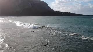 Surf a vista de drone en Playa de Arenillas (Islares)