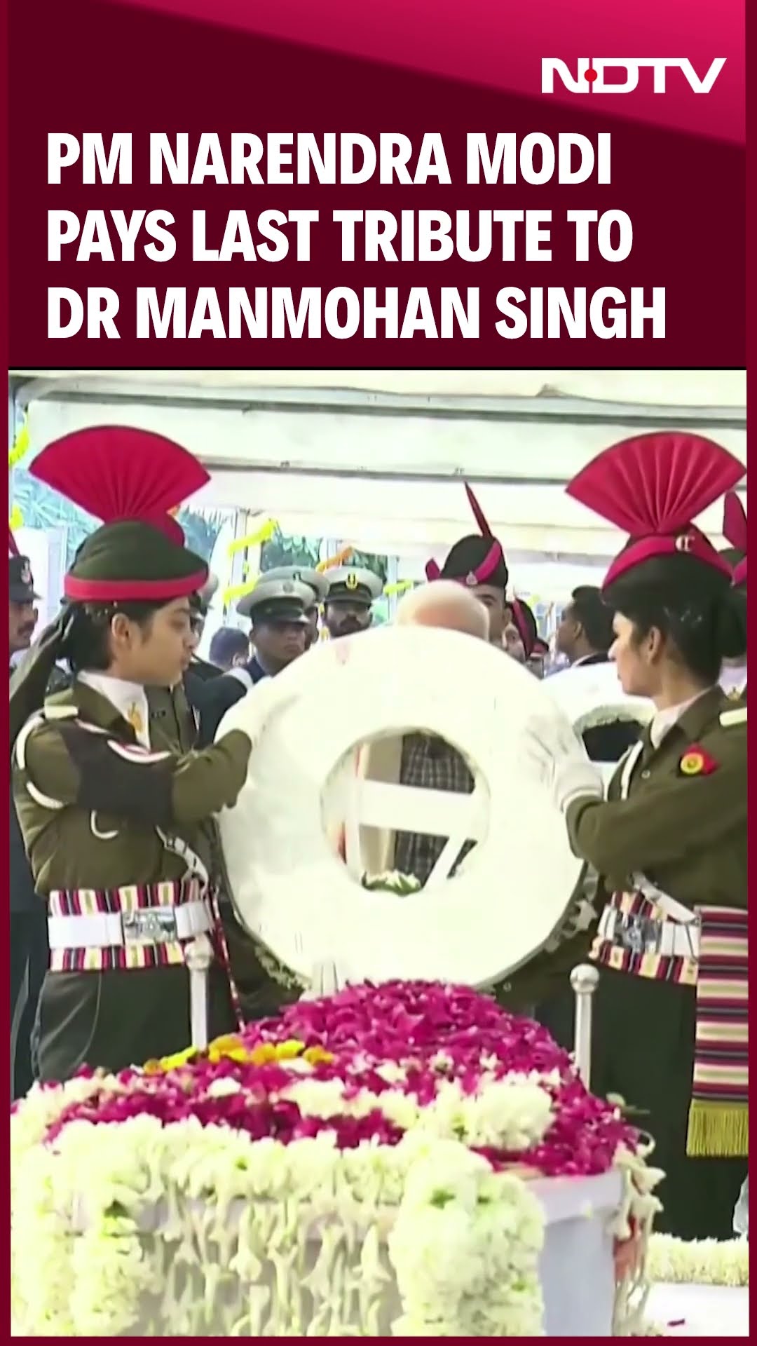PM Modi Pays Tribute To Former PM Manmohan Singh