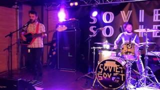 Download Lagu Soviet Soviet - Ecstasy (live in Madrid sala Rockola) MP3