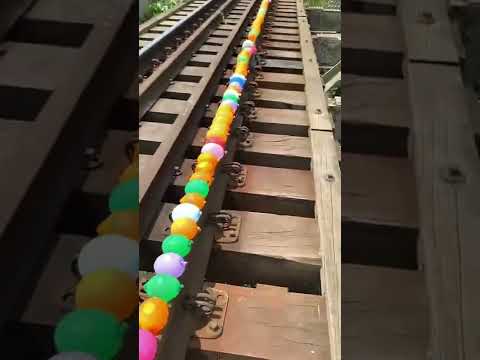 Vídeo: Revisão de trem de quebra-cabeça de animais brinquedos de árvore laranja