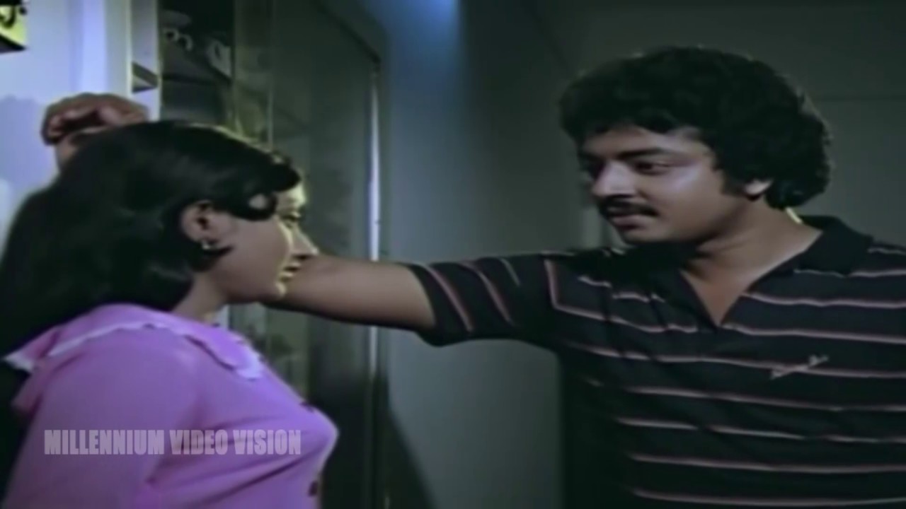 Babette aumont porno rasmlar Rus bokira bilan haqiqiy jinsiy aloqa