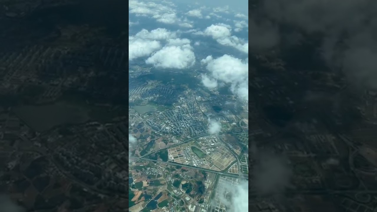 구름 아래로 보이는 전주 시내. Jeonju City Under the Clouds. #shorts #skyview