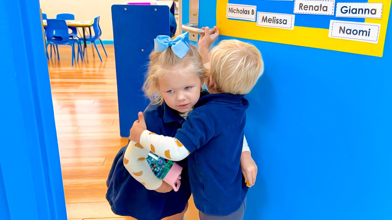 Naomi and David - school, cooking pancakes and play with daddy