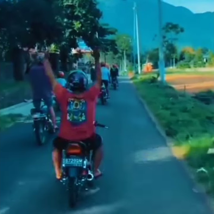 story wa herex holiday