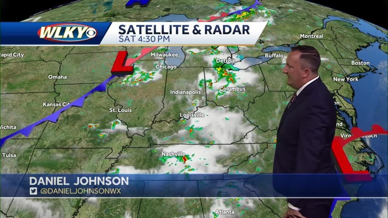 Scattered storms expected on Sunday - YouTube