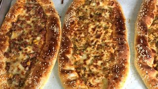 طريقة تحضير البيتزا التركية بعجينة جدا قطنية وناعمة [وصفات سهلة]فطائر لذيذة//Türk pizzası