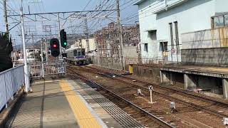何階9000系普通車和歌山市行き　紀ノ川到着！