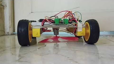 Delta | An automated obstacle avoiding lawn mowing rover