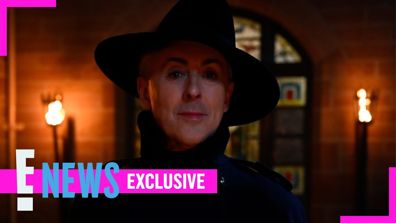 Alan Cumming's Stylist Reveals Secrets to His Traitors Fashion | E! News