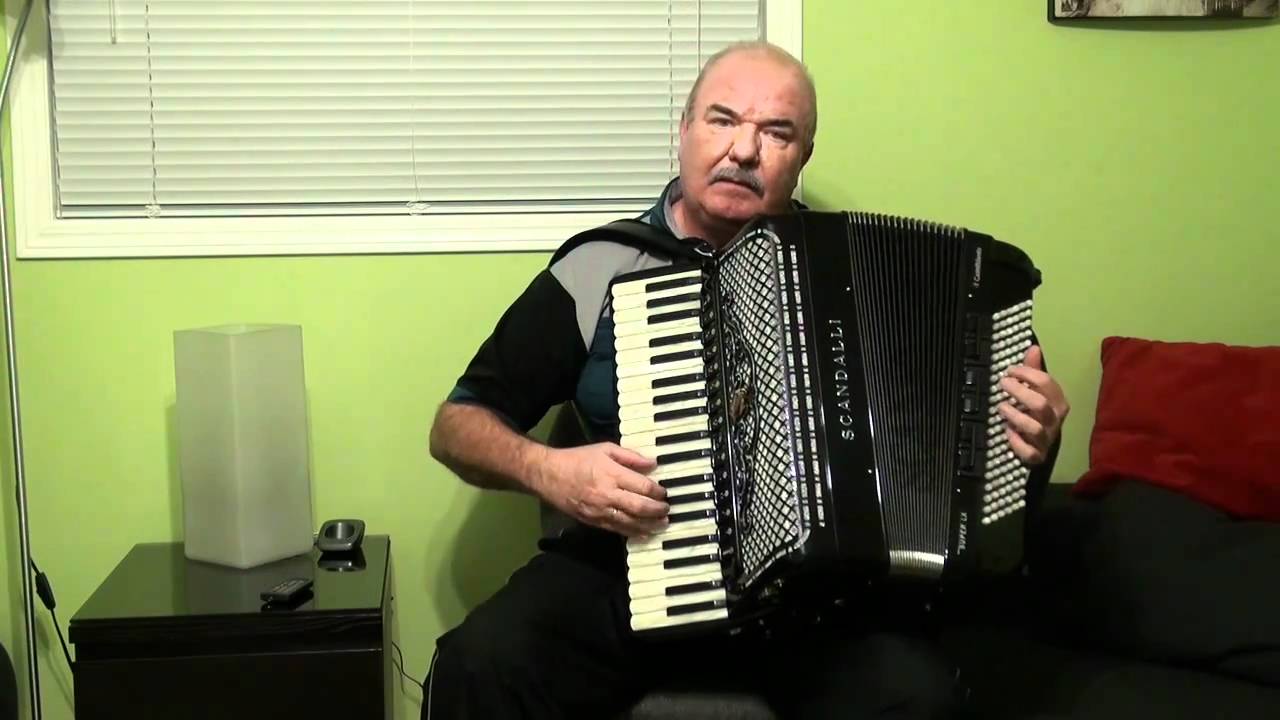 La Sorciere (EPIC ACCORDION!!!)