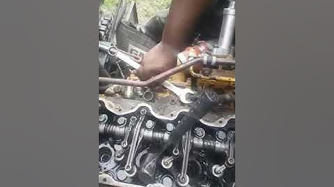 3126 Caterpillar Engine Injector Sleeve Removal