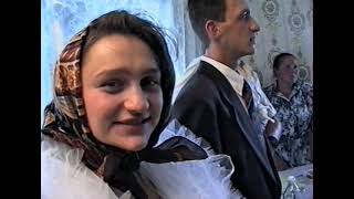 видео: Свадьба 90-х в Деревне! 2-й день. 16ч. Снимают фату невесте! Лето 1995! картинка: Свадьба 90-х в Деревне! 2-й день. 16ч. Снимают фату невесте! Лето 1995!