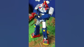 Voltes V Mini and Camp Big Falcon Diorama